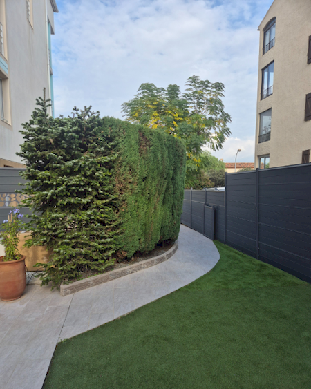 Notre zone d'activité pour ce service Aménagement jardin minéralisé sans entretien à Hyères près de La Londe-les-Maures