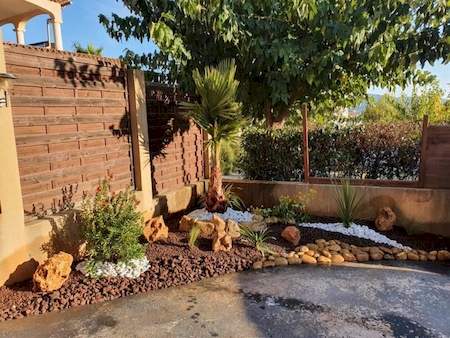 Notre zone d'activité pour ce service Tarif paysagiste création jardin zen minéral à Hyères près de La Londe-les-Maures